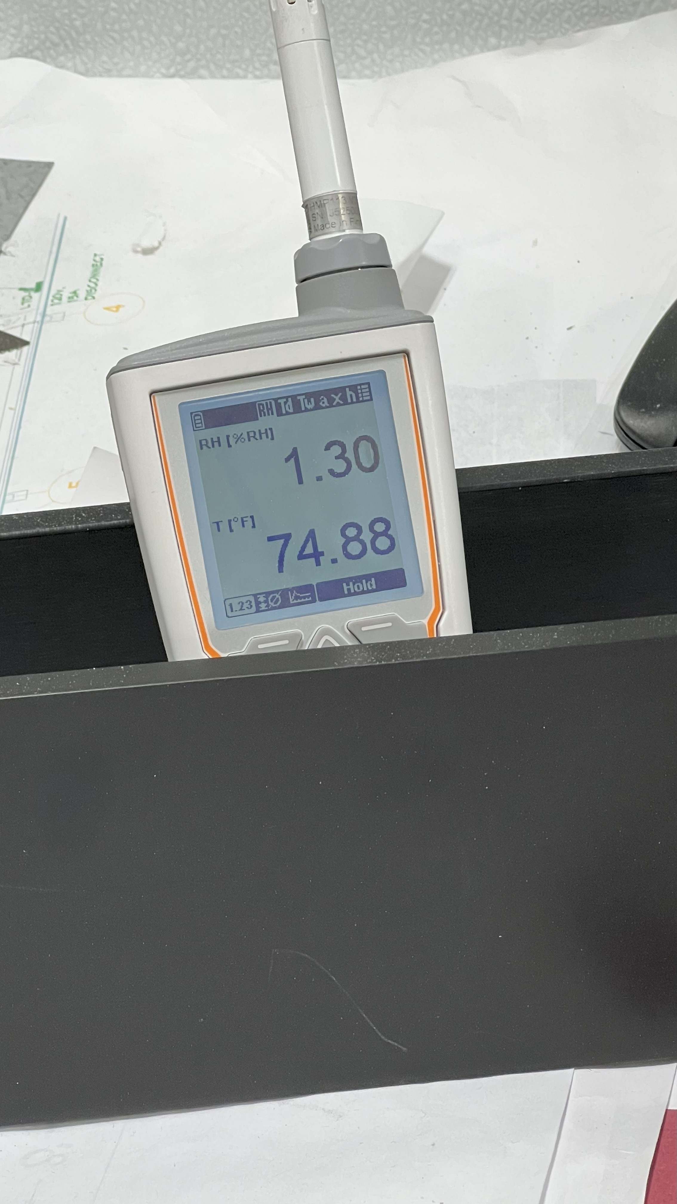 Humidity gauge showing 3.31 and 64.11